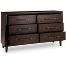  Benchcraft Dressers 6 Drawers B611-31 IMAGE 2